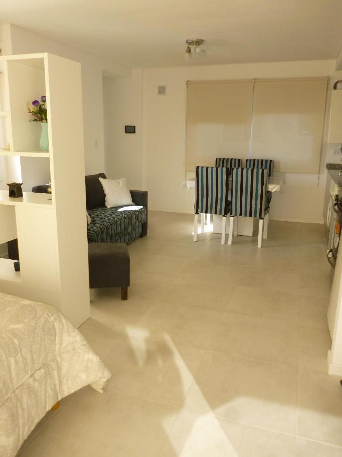 1-1/2 Amb C/balcon Soleado En Edificio Frente Al Mar Apartment Mar del Plata