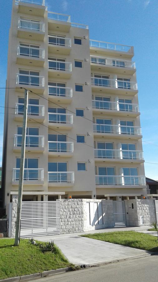 1-1/2 Amb C/balcon Soleado En Edificio Frente Al Mar Mar del Plata
