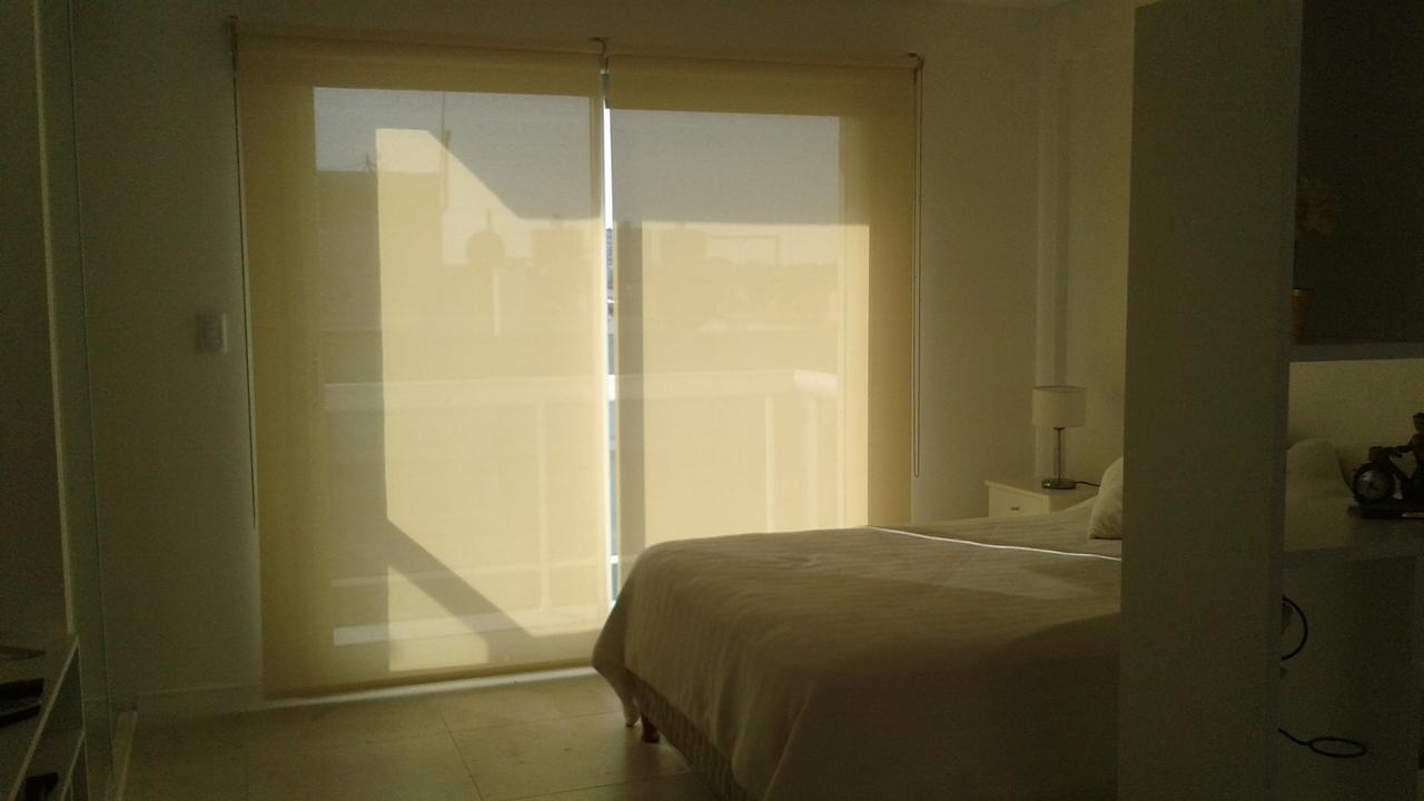 Apartment 1-1/2 Amb C/balcon Soleado En Edificio Frente Al Mar *