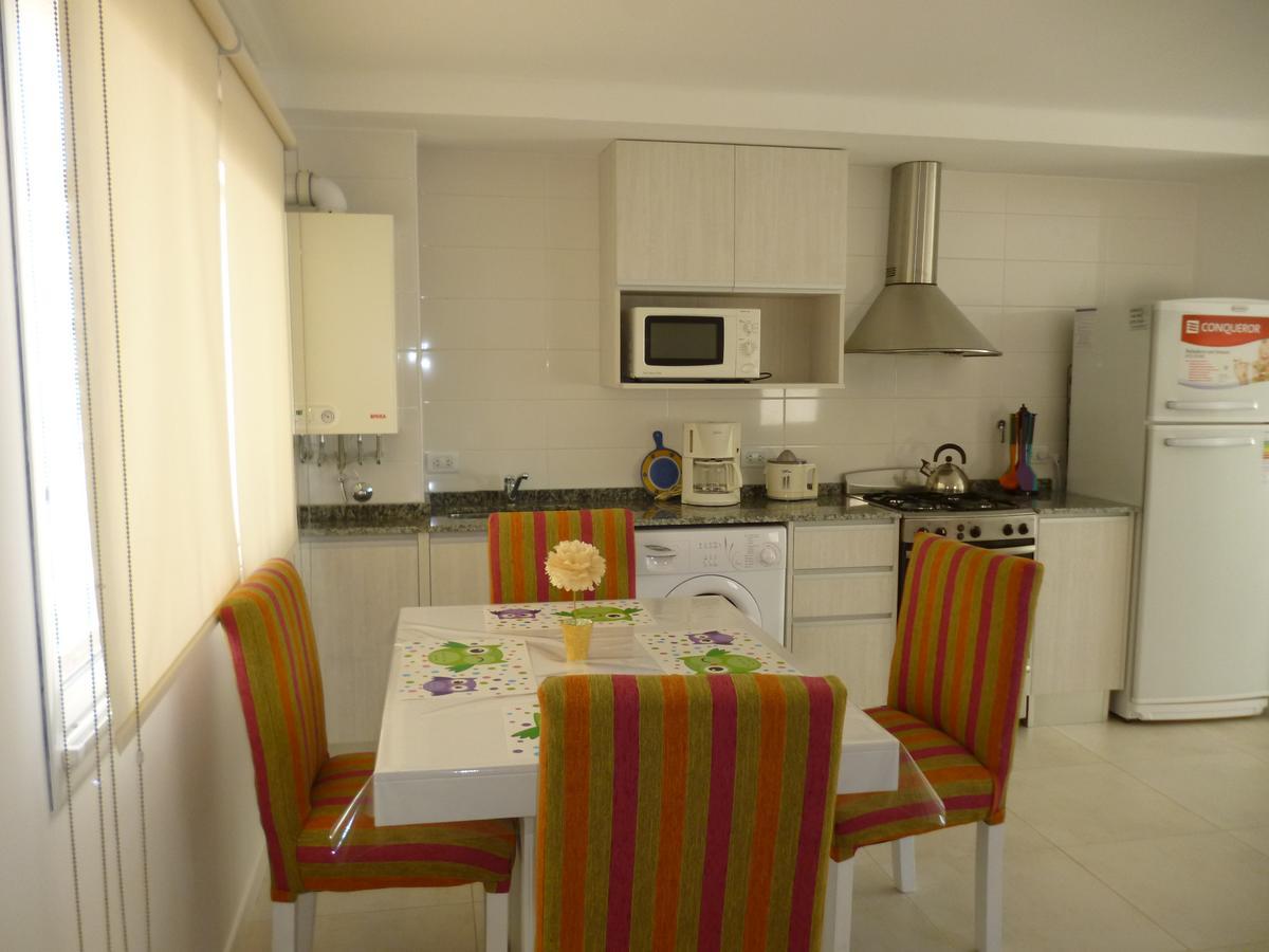 Apartment 1-1/2 Amb C/balcon Soleado En Edificio Frente Al Mar